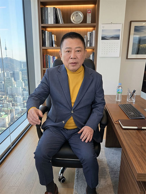 대표이사 김정욱